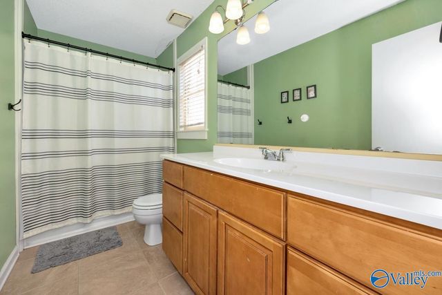 14921 Clovercrest Drive SE, Huntsville, AL 35803