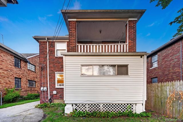 17511 Indiana Street, Detroit, MI 48221