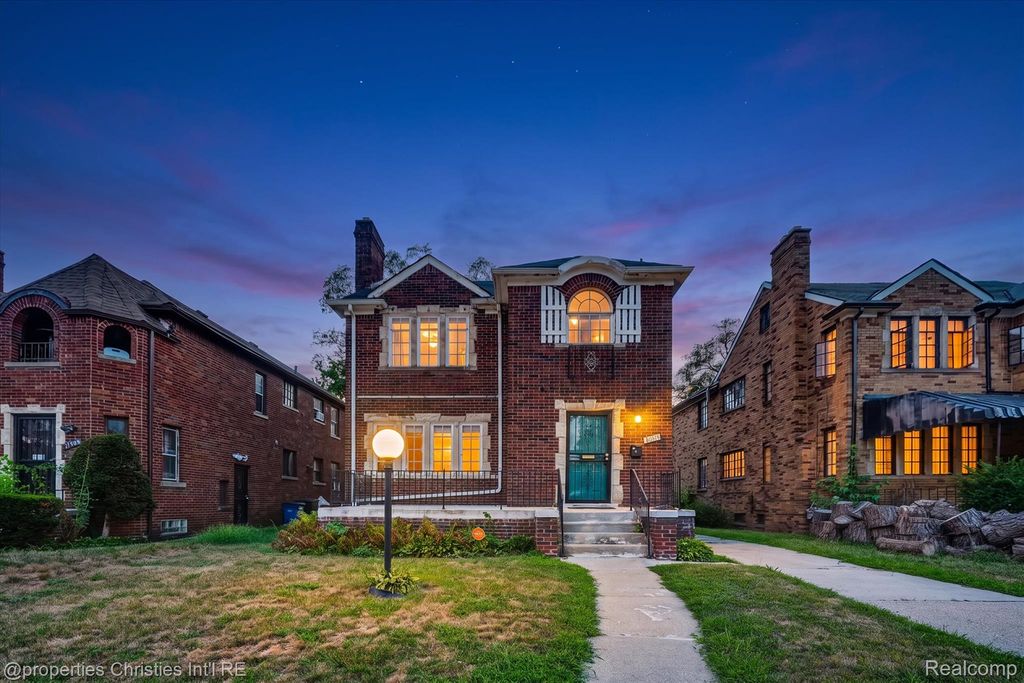 17511 Indiana Street, Detroit, MI 48221