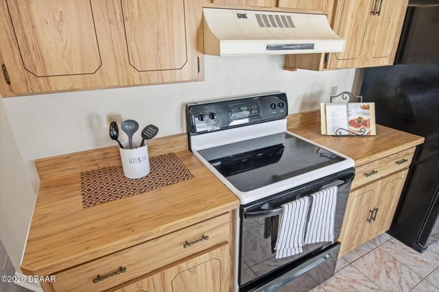 77 Beacon Mill Lane, Palm Coast, FL 32137