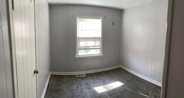 5910 Bunting, Wichita, KS 67218