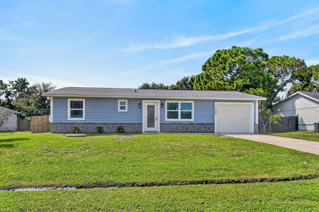 1050 SW COLORADO Avenue, Port St. Lucie, FL 34953