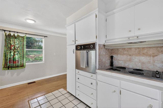 1811 HILLTOP DRIVE, Mount Dora, FL 32757