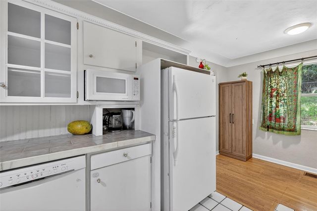 1811 HILLTOP DRIVE, Mount Dora, FL 32757