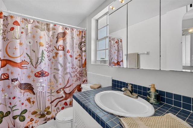 1811 HILLTOP DRIVE, Mount Dora, FL 32757