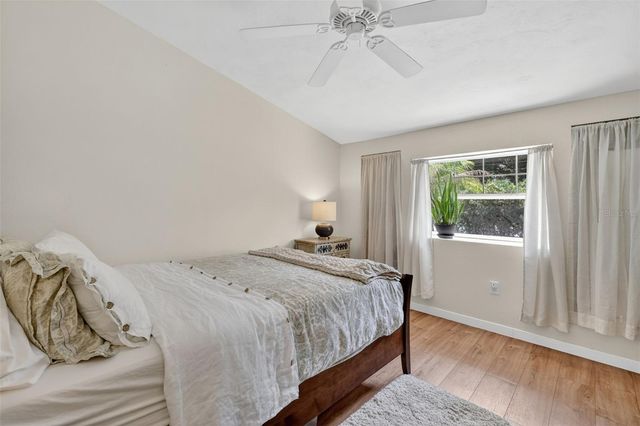 1811 HILLTOP DRIVE, Mount Dora, FL 32757