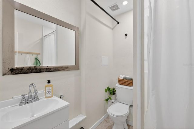 1811 HILLTOP DRIVE, Mount Dora, FL 32757
