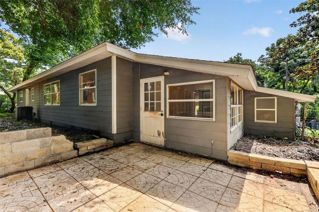 1811 HILLTOP DRIVE, Mount Dora, FL 32757