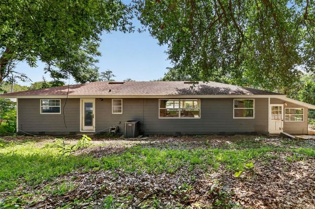 1811 HILLTOP DRIVE, Mount Dora, FL 32757