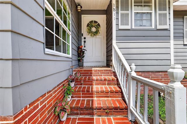 1811 HILLTOP DRIVE, Mount Dora, FL 32757
