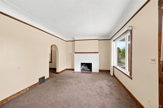 22 Brighton Street, Highland Park, MI 48203
