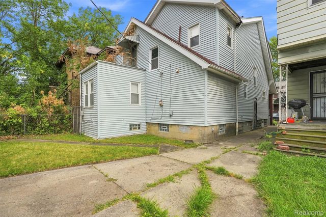 22 Brighton Street, Highland Park, MI 48203