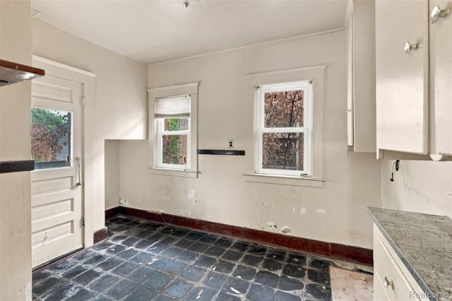 22 Brighton Street, Highland Park, MI 48203