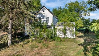 4520 Georgetown Road NE, East Canton, OH 44730