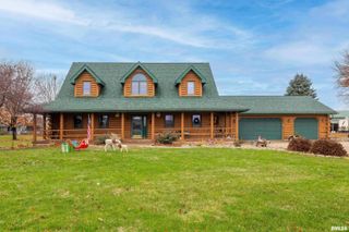 20664 BRADY Street, Davenport, IA 52806