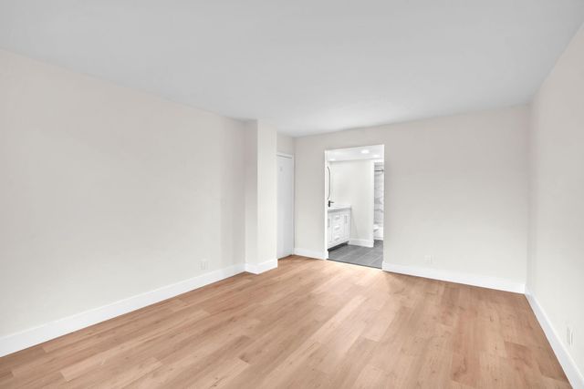 3900 N Hills Drive 414, Hollywood, FL 33021