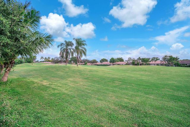 3900 N Hills Drive 414, Hollywood, FL 33021