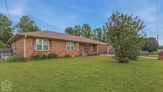 1303 Daniel Drive, Paragould, AR 72450