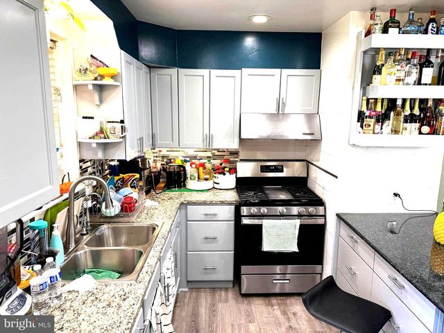 7916 RIGGS RD, Hyattsville, MD 20783