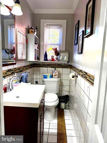 7916 RIGGS RD, Hyattsville, MD 20783