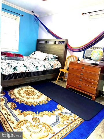 7916 RIGGS RD, Hyattsville, MD 20783