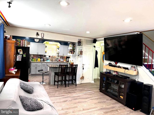 7916 RIGGS RD, Hyattsville, MD 20783