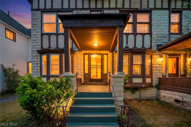 1726 Holyoke Avenue, East Cleveland, OH 44112