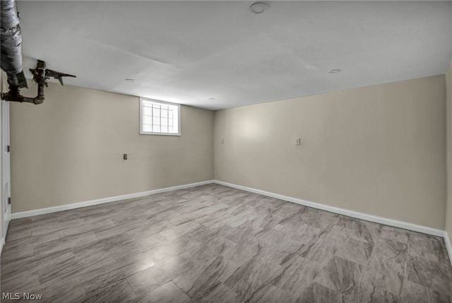 1726 Holyoke Avenue, East Cleveland, OH 44112