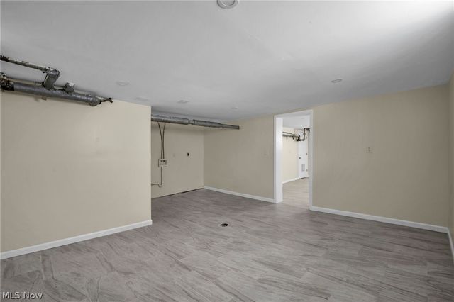 1726 Holyoke Avenue, East Cleveland, OH 44112