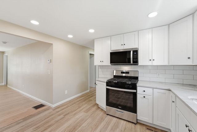 85 Barbara St, Chicopee, MA 01020