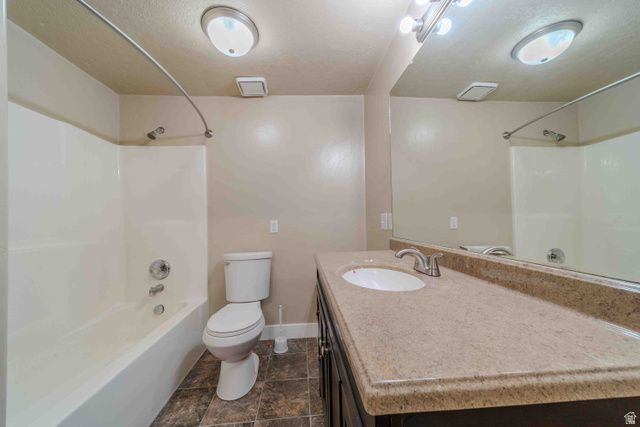 377 W 200 N, Roosevelt, UT 84066