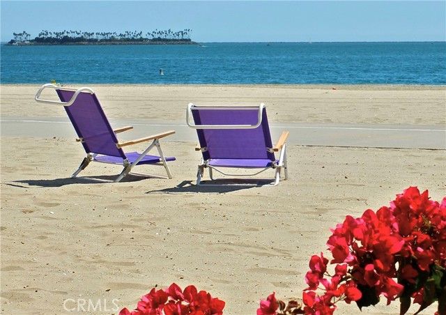 1073 Orizaba Avenue, Long Beach, CA 90804