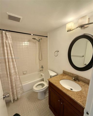 1401 SW 134th Way 106C, Pembroke Pines, FL 33027