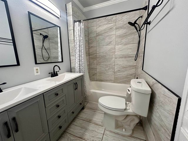 734 Maple, Camden, AR 71701