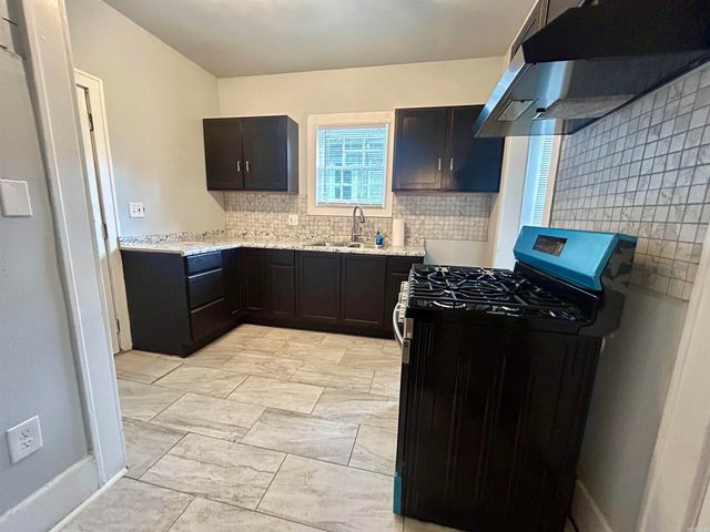 734 Maple, Camden, AR 71701