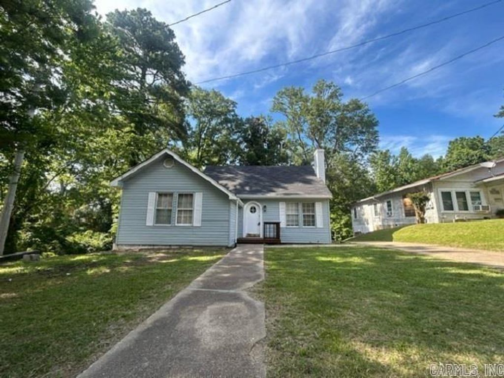 734 Maple, Camden, AR 71701