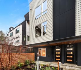 1615 N 50th Street #C, Seattle, WA 98103