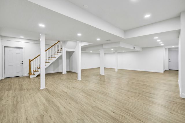 93 Putting Green Road North, Trumbull, CT 06611