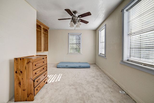 411 S Kaufman Street, Newton, TX 75966