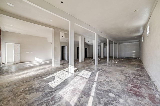 411 S Kaufman Street, Newton, TX 75966