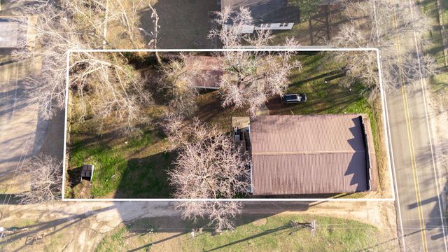 411 S Kaufman Street, Newton, TX 75966