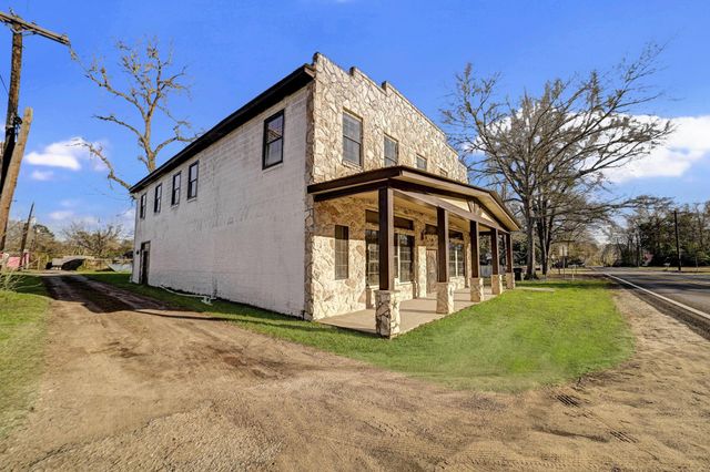 411 S Kaufman Street, Newton, TX 75966