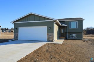 3208 N Yukon Ave Avenue, Sioux Falls, SD 57107
