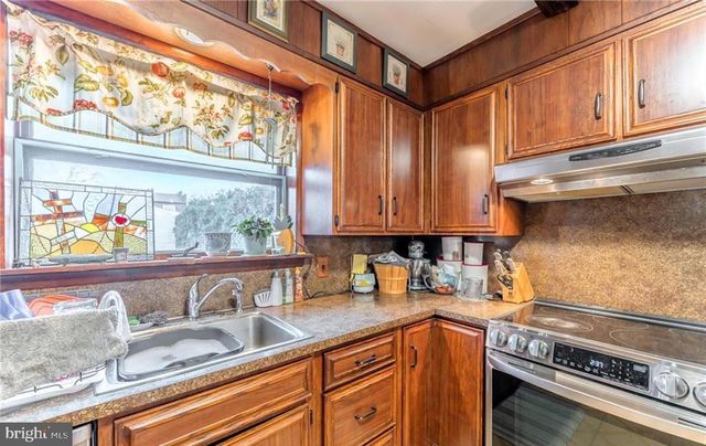 131 S WAYNE ST, Orwigsburg, PA 17961