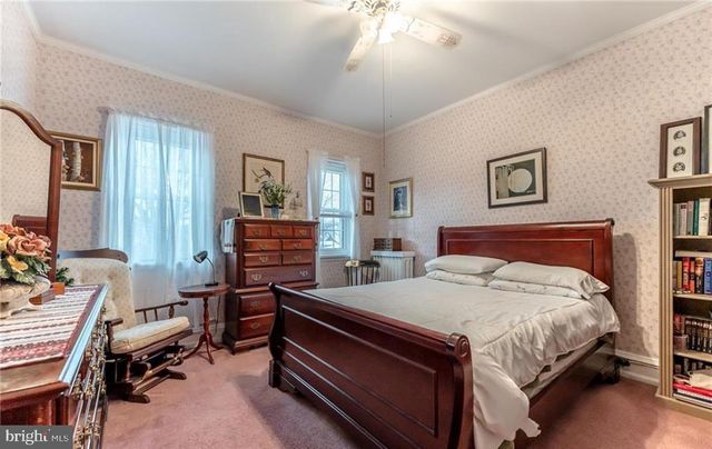 131 S WAYNE ST, Orwigsburg, PA 17961