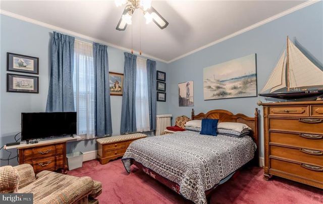 131 S WAYNE ST, Orwigsburg, PA 17961