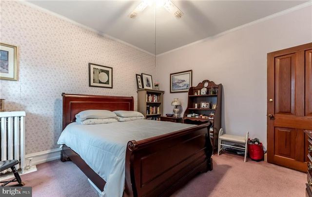 131 S WAYNE ST, Orwigsburg, PA 17961