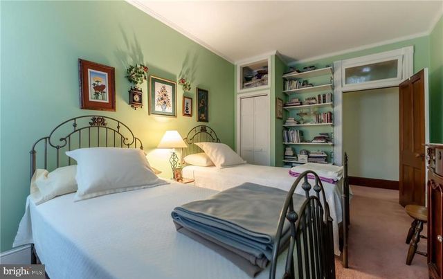 131 S WAYNE ST, Orwigsburg, PA 17961