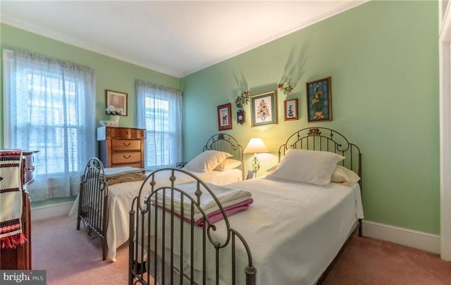 131 S WAYNE ST, Orwigsburg, PA 17961