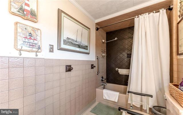 131 S WAYNE ST, Orwigsburg, PA 17961